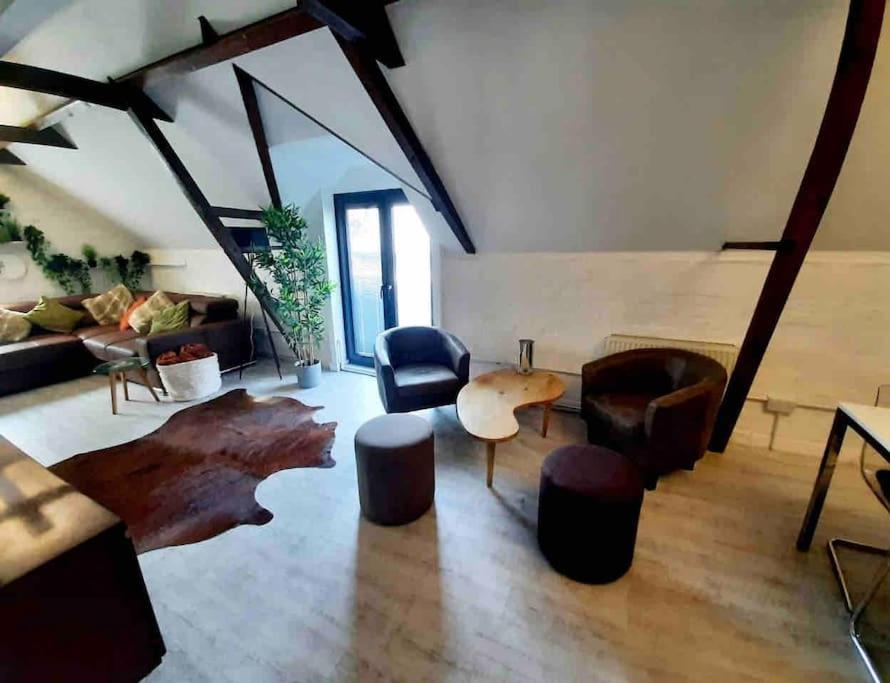 Lovely 1-Bedroom Serviced Apartment In Deal, Kent מראה חיצוני תמונה